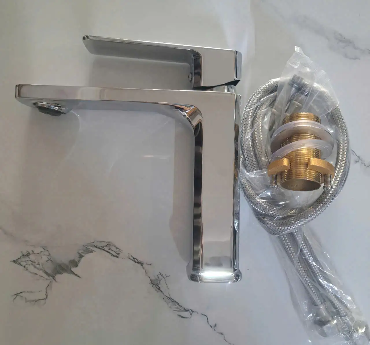 Vòi lavabo nóng lạnh 2 tấc đồng thau cao cấp